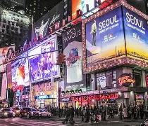 天博体育app官网-纽约尼克斯训练开放日，清晨豪取连胜引欢呼，欧篮联在即，赛程密集仍需轮换